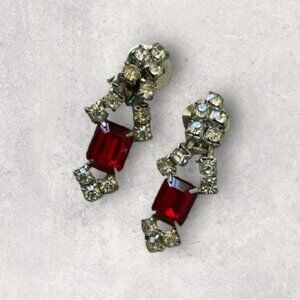 Vintage Emerald Cut Ruby Red & Clear Rhinestone Dangle Clip-on Earrings